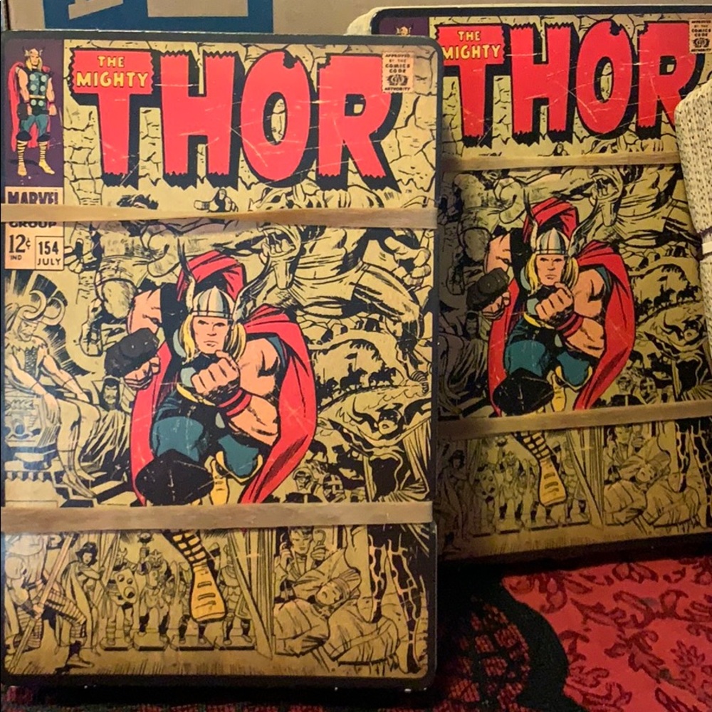 Bioworld Marvel THOR Comic Gift Boxed T-shirt NEW
